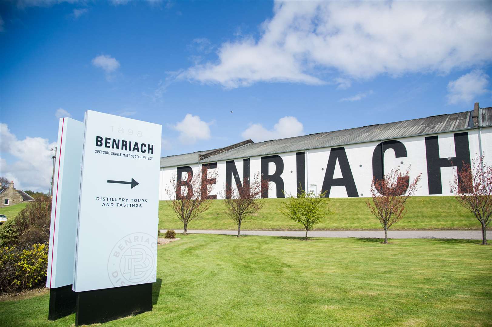 Benriach 25 distillery